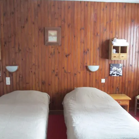 Hotel Lavachey *